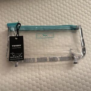 Scout NWT Scout Twiggy makeup bag clear call me wavy